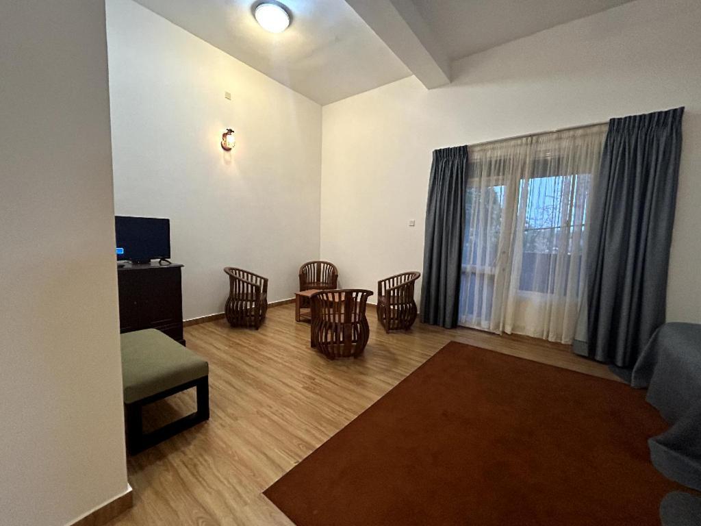 K And K Country Resort Minuwangoda 외부 사진