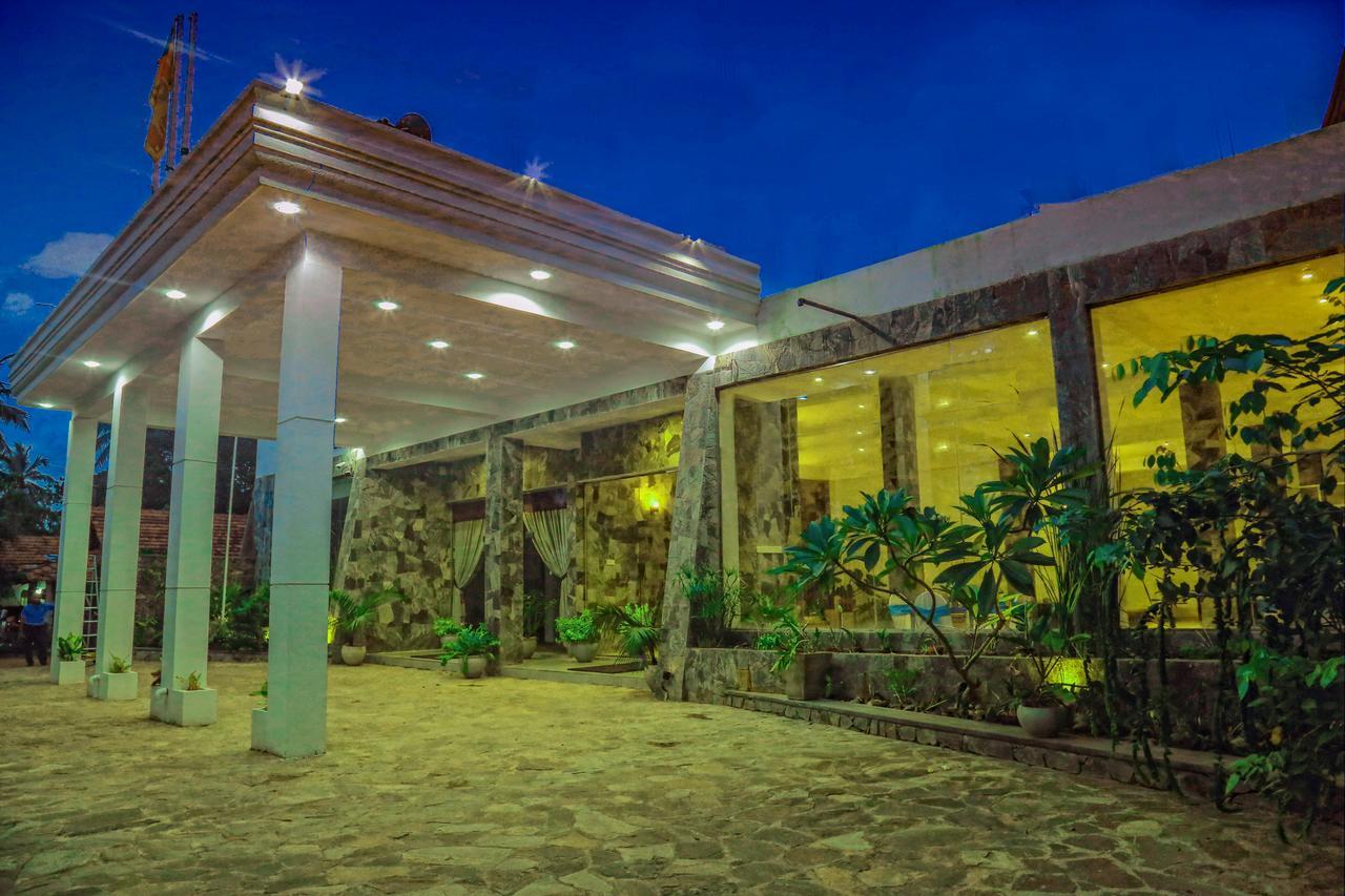 K And K Country Resort Minuwangoda 외부 사진
