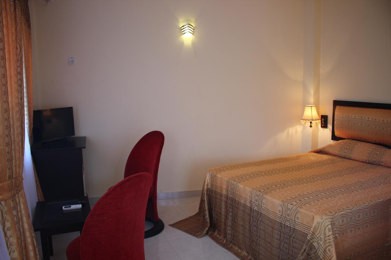 K And K Country Resort Minuwangoda 외부 사진